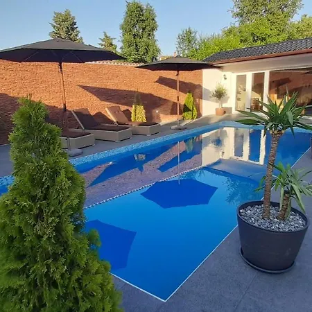 Villa Megsz *